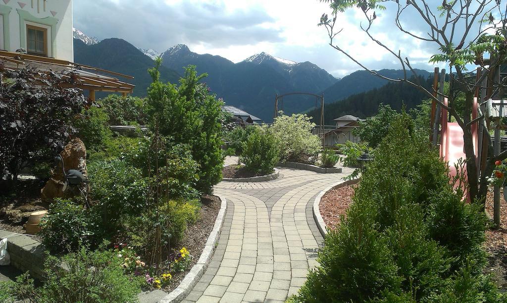 Hotel Garni Romantika ザーファウス エクステリア 写真
